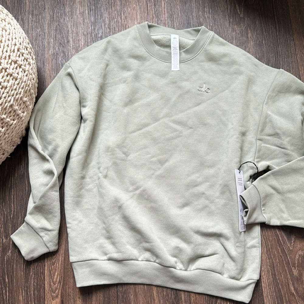 ALO Yoga Sage Green Sweater